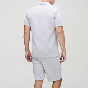 Vente en gros 100% coton homme ensemble de jogging personnalisé imprimé logo couleur unie surdimensionné t-shirt et court streetwear hommes 2 pièces - Product Image 3