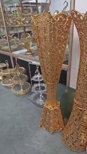 Quemador de Incienso Árabe de Lujo con Cristales Metálicos, Aroma Duradero y Ecológico, Ideal para la Mesa de Postres - Product Image 3