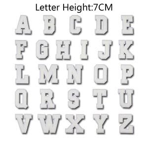 ป้ายปักไหมเชนิลล์แบบกำหนดเอง พร้อมลวดลายนูน 3 มิติ เป็นมิตรกับสิ่งแวดล้อม สีและโลโก้ตามสั่ง แบบเย็บติด รูปทรงดอกไม้ ขั้นต่ำ 50 ชิ้น - Product Image 4