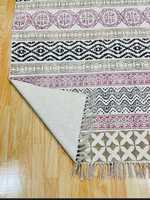 Traditionelle Rajasthani-Durries-Kelim-Teppiche aus Bambusfaser, handgeknüpft, mehrfarbig, indische quadratische gestreifte Teppiche für Zuhause, Flur, Auto, Nylon