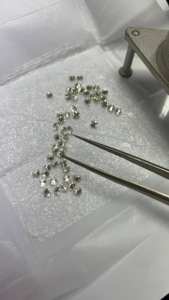 Vente en gros de bijoux européens certifiés diamants en vrac plaqué or et à la mode pour cadeau de revendeur de confiance - Product Image 3