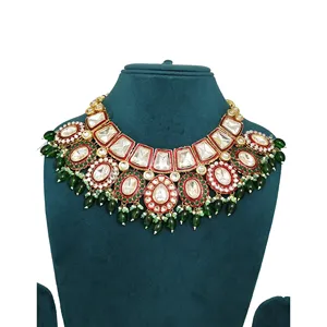Conjunto de Joyería Nupcial Kundan Polki para Mujer, Collar de Aleación Chapado en Oro con Esmalte Rojo y Cuentas Verdes, Joyería Fina - Product Image 3
