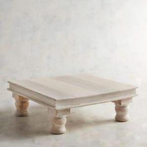 Présentoir à gâteau en bois fabriqué à la main avec une beauté rustique de la ferme et une base solide pour les présentations de desserts à la mode - Product Image 4