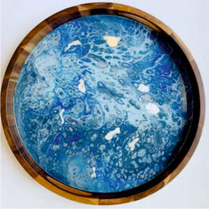 Plateau de service de forme ronde en émail brillant fait à la main en bois abstrait avec poignée décorative plateau de style unique - Product Image 1