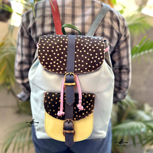 Mochila de cuero reciclado de estilo occidental, mochilas escolares con estampado de animales, bolsas de diseñador multiusos Unisex, producto a granel al por mayor - Product Image 1