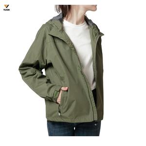 Femmes de haute qualité 100% Nylon veste d'hiver couleur unie Logo personnalisé fermeture éclair complète poches poitrine extérieur étanche imprimé - Product Image 5