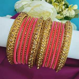 Conjunto de brazalete de terciopelo de cristal tribal de joyería India oxidada antigua Bohemia (18 piezas) - Product Image 2