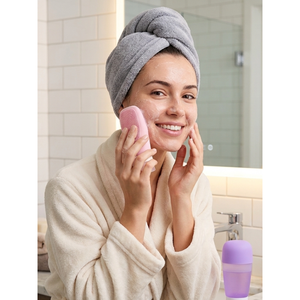 Bouteilles de shampooing de voyage compressibles Mucit Home avec sac, 4 étuis en silicone rechargeables pour le nettoyage du visage - Product Image 2