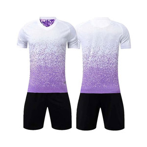 Uniformes de fútbol de entrenamiento y ropa deportiva, nuevo modelo, última impresión, logotipo personalizado y nombre del equipo, conjunto de uniforme de fútbol - Product Image 1