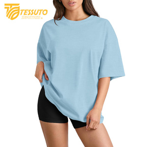 Camiseta básica de gran tamaño con logotipo de impresión personalizado de peso pesado Camiseta de algodón 100% de moda de talla grande de alta calidad para mujer - Product Image 2