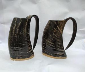 Tasse en corne de buffle naturelle Tasse Viking à boire et à bière Qualité chaude avec poignée en bois Agate la plus vendue - Product Image 1