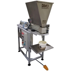 Máquina de Llenado de Chocolate DEMSA, Modelo 2024, Capacidad de 150 Unidades/Hora, 380V/220V, Fabricada en Karaman, Turquía, Equipo para Snacks - Product Image 1