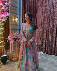 Designer Anarkali Suit Set Collection Diseños populares para novias y fiestas-Wear - Product Image 6