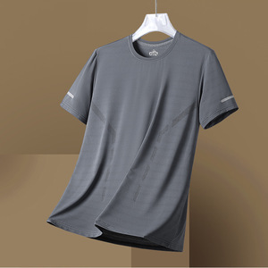 Camiseta de manga corta de seda de hielo fina de fabricante de color sólido personalizada OEM camiseta de verano de media manga para hombre - Product Image 5