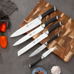 Cuchillo de Chef Metálico de Alta Calidad para Cocina, Restaurantes y Uso en Exteriores - Product Image 4