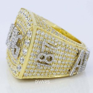 Anillo de Hombre con Letra Personalizada KING, Chapado en Oro, con Incrustaciones de Moissanita VVS en Plata 925, Joyería Hip-hop para Bodas, Fiestas, Regalo para Raperos - Product Image 2