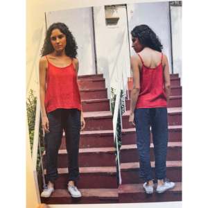 Camisola de Seda Coral sin Costuras, Talla Única, Tejido de Nylon, Estilo Casual - Product Image 2