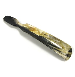 Chausse-pieds en buffle naturel pour homme, femme et fille, pour chaussures de taille personnalisée - Product Image 1