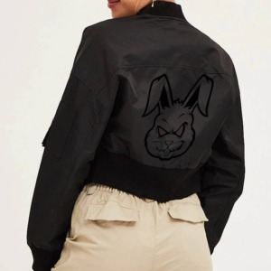 แจ็คเก็ตบอมเบอร์ของผู้หญิงเสื้อครอปสไตล์เบสบอลของผู้หญิงเสื้อครอป - Product Image 2