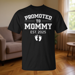 Camiseta de Manga Corta con Cuello Redondo para Futuras Mamás, Promovida a Mamá, Estilo 2025 - Product Image 3