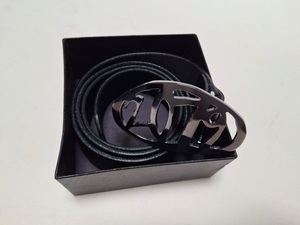 Cuero puro Diseño moderno Nuevo cinturón de cuero genuino Hombres Hebilla de metal de alta calidad Cinturones de cuero Masculino - Product Image 2