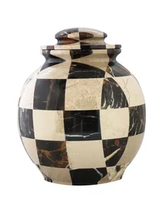 Urna Funeraria Estilo Americano Triumph Onyx de Amazing Crafts con Acabado de Alto Brillo, Capacidad de 200 Pulgadas Cúbicas y Color Personalizable - Product Image 1