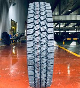 Neumáticos Radiales Sin Cámara para Camión, Comerciales, de Dirección y Tracción, 295/75R22.5 18PR y 295/75/22.5 16PR - Product Image 1