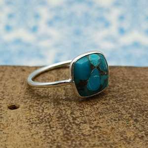 Juego de turquesa Mohave de cobre azul en plata de ley 925, anillo de piedra pequeño minimalista, regalo fino hecho a mano para niñas adolescentes - Product Image 3