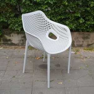 Combo de Silla de Plástico Blanca TM06 y Mesa de Plástico Gris MN04: Una Forma Sencilla de Combinar Durabilidad y Modernidad - Product Image 5