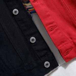 Chaqueta Vaquera Vintage de Color Sólido Premium para Hombre, Chaqueta de Mezclilla Informal de Invierno, Talla Grande, con Cuello Camisero, Personalizable, OEM - Product Image 6