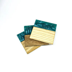 Dessous de verre en résine fabriqué à la main avec de vraies feuilles, tampon de boisson botanique écologique pour les intérieurs inspirés de la nature et de luxe - Product Image 1