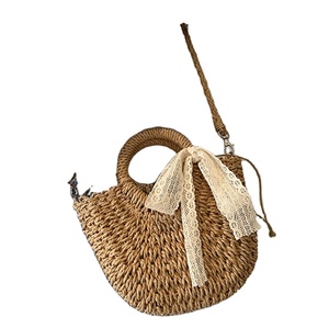 Bolsos de Paja Hechos a Mano, Elegantes Bolsos de Hombro de Paja Personalizados para Mujer, Productos al por Mayor - Product Image 1