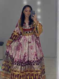 Robes maxi pour femmes afghanes Kuchi traditionnelles, broderies vintage de haute qualité à 100%, vente en gros, quantité en vrac - Product Image 3