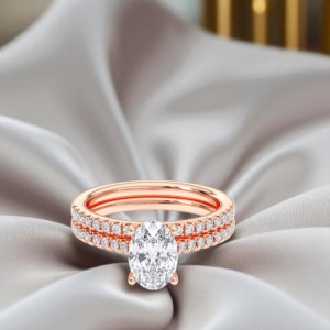 1.50Ct Anillo de Compromiso de Diamante Moissanite de Corte Redondo con Banda a Juego en Plata de Ley 925, 1.50Ct (Centro 1.00Ct Oval) - Product Image 2