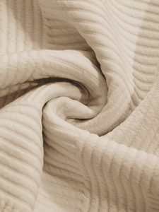New Women's Front Customized Colors & Sizes Lined Thick Fleece Breathable Casual Winter Warm Sweatshirt - Product Image 4