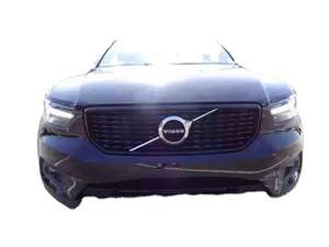 USADO 2024 para XC40 AWD, Volante a la Izquierda, Asientos de Cuero, Cámara Trasera, Accidente, en Buen Estado - Product Image 4