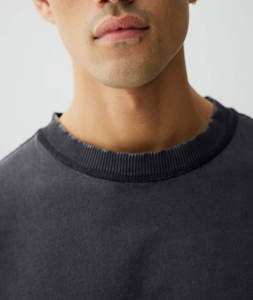 T-shirts délavés à l'acide personnalisés pour hommes 100% coton col rond vierge poids lourd Streetwear vieilli surdimensionné Boxy Fit T-shirts pour hommes - Product Image 5