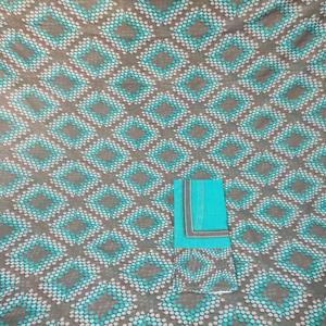 Tela Jacquard Dirac Estampada Digitalmente de Alemania, Diseño Liso de Sarga Ligera para Vestidos de Algodón para Niñas - Ropa Festiva - Product Image 1