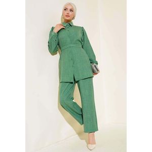 Ensemble de 2 pièces en lin avec col et manchettes en pierre verte - Product Image 1