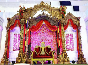 Mandap de Madera Dorado Premium para Bodas Indias, Pilares Reales para Bodas Gujarati, Escenario para Bodas Sankheda, Mandap para Bodas en Australia - Product Image 3