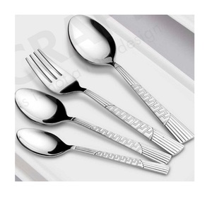 Nouveau serveur de salade en acier inoxydable ensemble de couverts en gros élégant ensemble de couverts de fête d'affaires cuisine couverts cuillère - Product Image 2