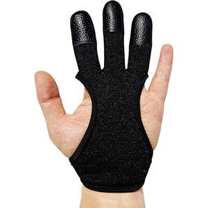 Guantes de Tiro con Arco al aire libre para uso recurvo y de arco largo con tela transpirable Ajuste seguro y opciones de personalización para equipos - Product Image 1