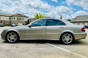 MERCEDES-BENZ E55 AMG SEDAN 2004 D'OCCASION CÔTÉ GAUCHE/DROIT - Product Image 3