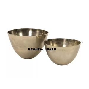 Bol à chocolat écologique en acier avec support, forme ronde, finition miroir, design élégant et luxueux, usage polyvalent - Product Image 4