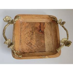 Nouveau plateau de service en bois avec poignées en métal florissantes Qualité incroyable au prix de gros - Product Image 5