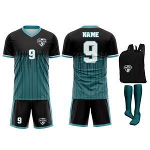 Uniformes de Fútbol Personalizados Transpirables 100% Poliéster Elástico con Cuello Redondo, Mangas Cortas, Impresión Digital Azul y Blanco, Ropa de Entrenamiento de Fútbol - Product Image 4