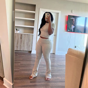 Conjunto Deportivo de 2 Piezas para Mujer, Venta Caliente 2025, Alta Calidad, Logotipo Personalizado, Sudadera con Capucha Moderna de Otoño, Conjuntos Estampados de Tela para Mujer - Product Image 5