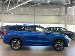 2024 SUV Auto-matic AWD R18 Tires Leather Seats Rear <b>Camera</b> Gas 3L Left Steering Dark/Light ACC <b>Panoramic</b> - Product Image 6