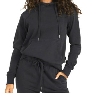 Couleur noire femmes vêtements de rue sweats à capuche en coton Logo personnalisé Streetwear femmes pull mode vêtements de rue sweats à capuche - Product Image 4