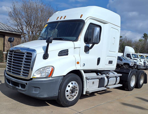 EASY OFFER 2020 <b>Freightliners</b> Cascadias 113 Sleeper Semi <b>Truck</b> 72 Integral Sleeper 450HP Automatic - Product Image 2
